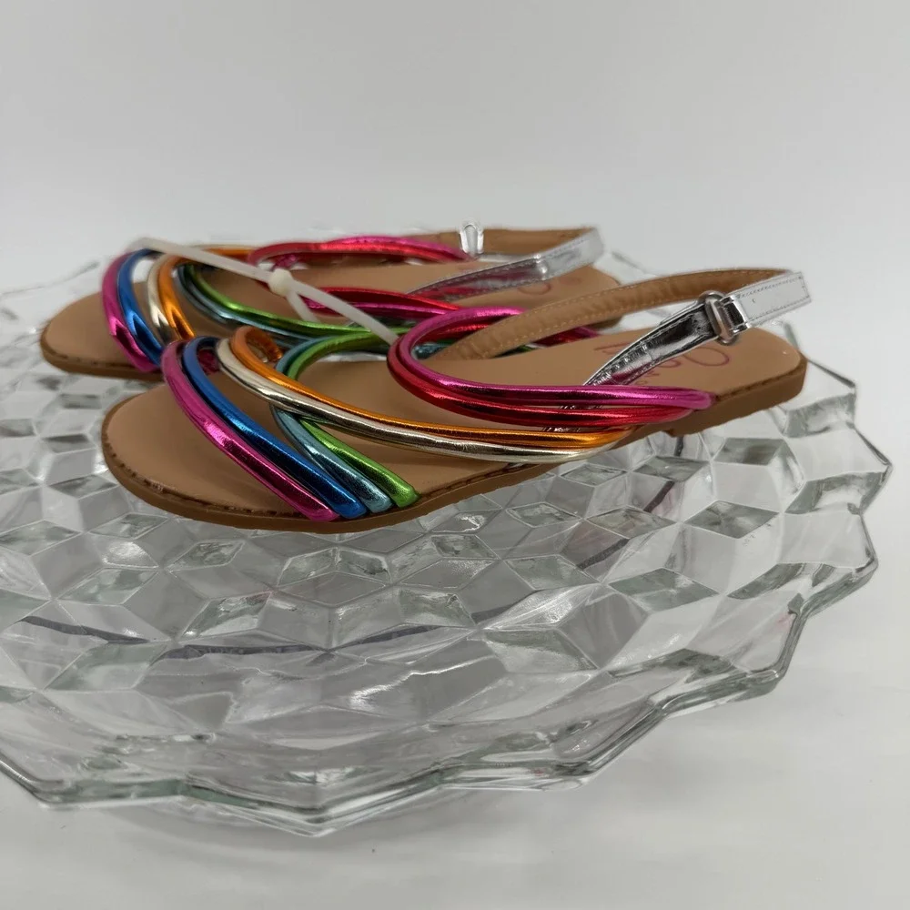 Olivia Miller Girl Rainbow Metallic Strappy Sandals Kids Size 13/1 Flat Silver
